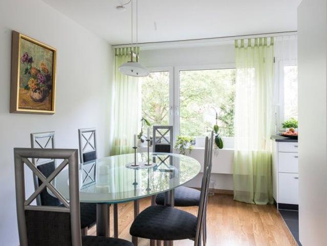 4.5 Zimmer, 100 m², 1. Stock