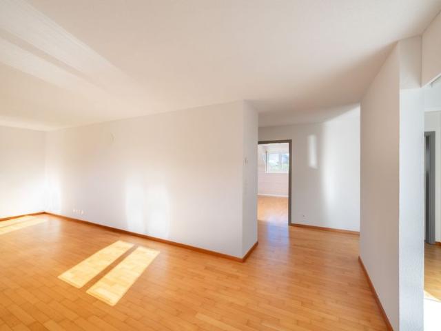 4.5 Zimmer, 100 m², 2. Stock