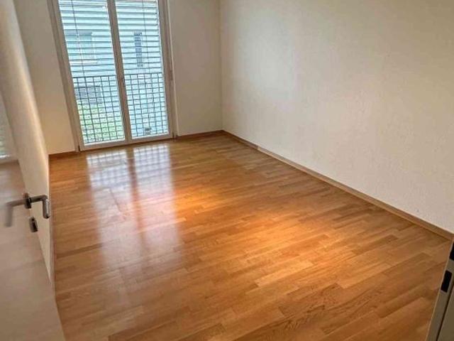 4.5 Zimmer, 100 m², 2. Stock