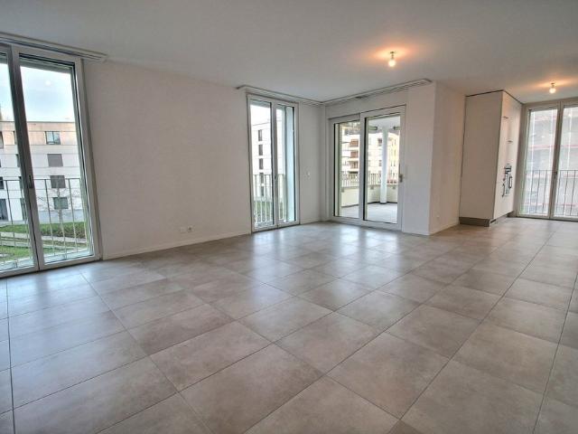 4.5 Zimmer, 100 m², 2. Stock