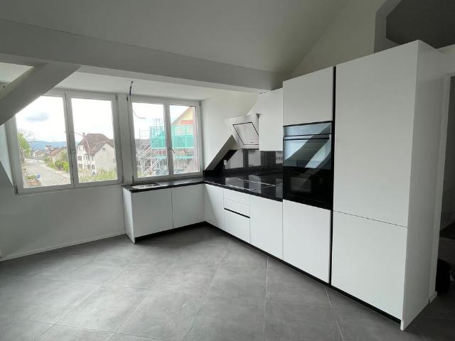 4.5 Zimmer, 100 m², 2. Stock