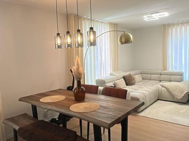 4.5 Zimmer, 100 m², 3. Stock