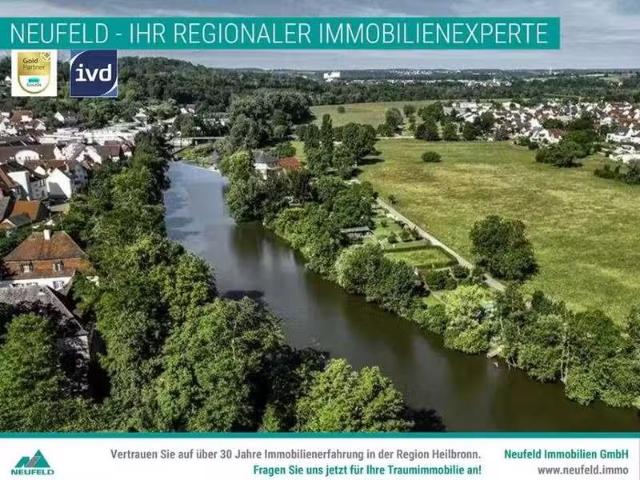 4,5 Zimmer 101 m² 1.449 € Kaltmiete Wohnungen in Oedheim