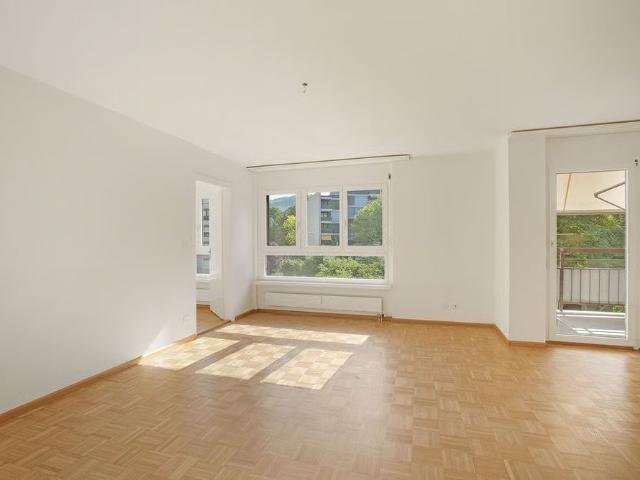 4.5 Zimmer, 102 m², 1. Stock