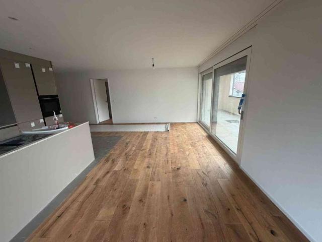 4.5 Zimmer, 120 m², 1. Stock