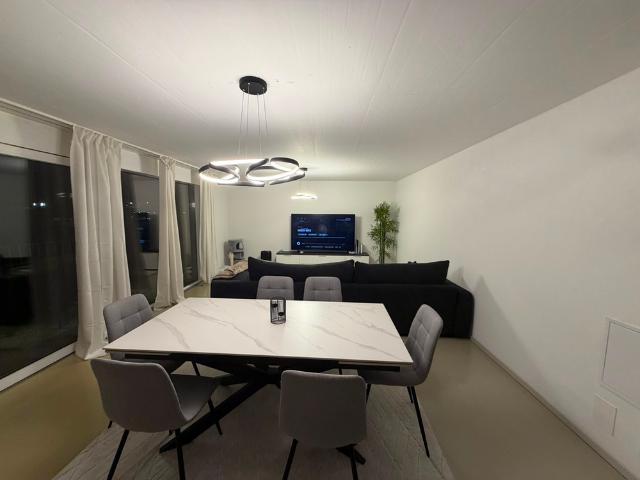 4.5 Zimmer, 102 m², 2. Stock