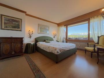 4.5 Zimmer, 102 m², 2. Stock