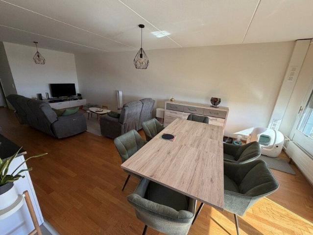 4.5 Zimmer, 102 m², 2. Stock