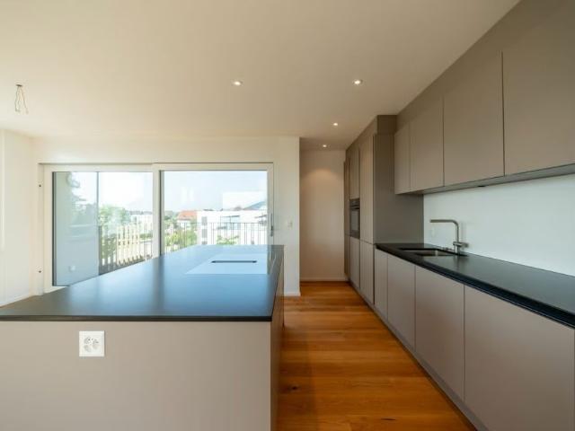 4.5 Zimmer, 102 m², 2. Stock