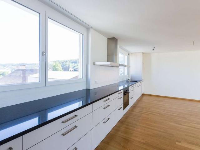 4.5 Zimmer, 102 m², 4. Stock