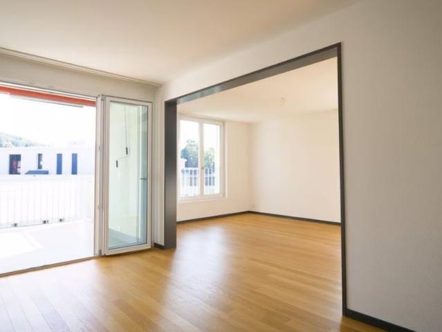 4.5 Zimmer, 107 m², EG