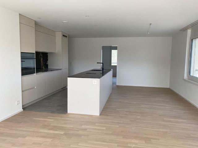 4.5 Zimmer, 107 m², 1. Stock