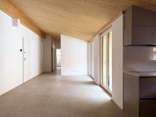 4.5 Zimmer, 107 m², 2. Stock
