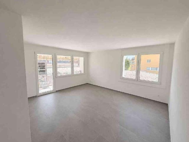 4.5 Zimmer, 104 m², EG