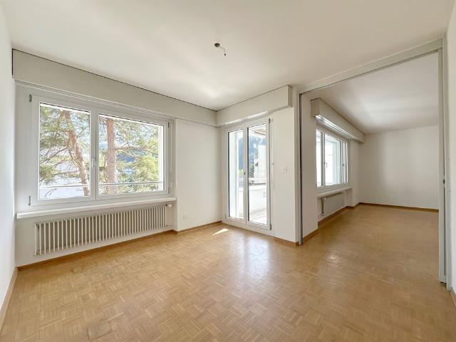 4.5 Zimmer, 104 m², 2. Stock