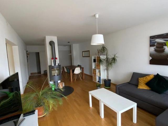 4.5 Zimmer, 104 m², 2. Stock
