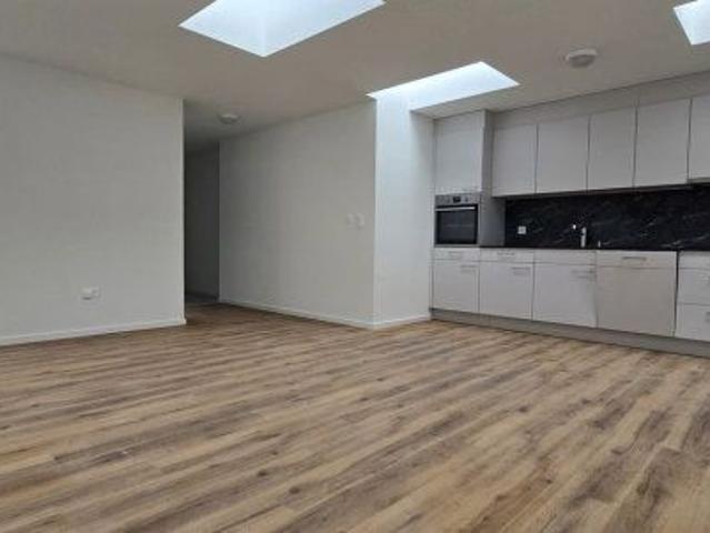 4.5 Zimmer, 105 m², EG