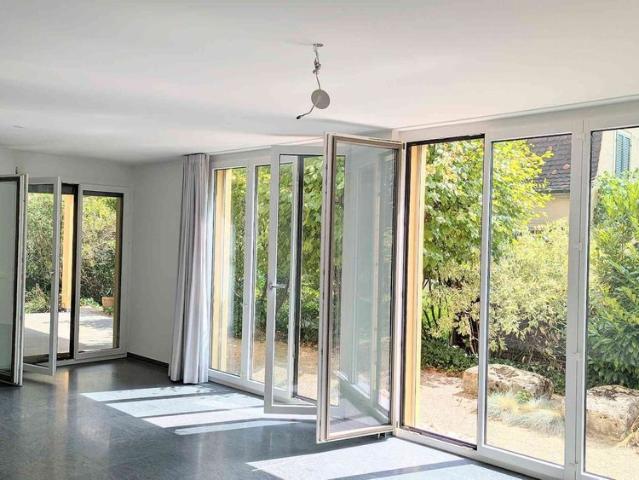 4.5 Zimmer, 105 m², EG