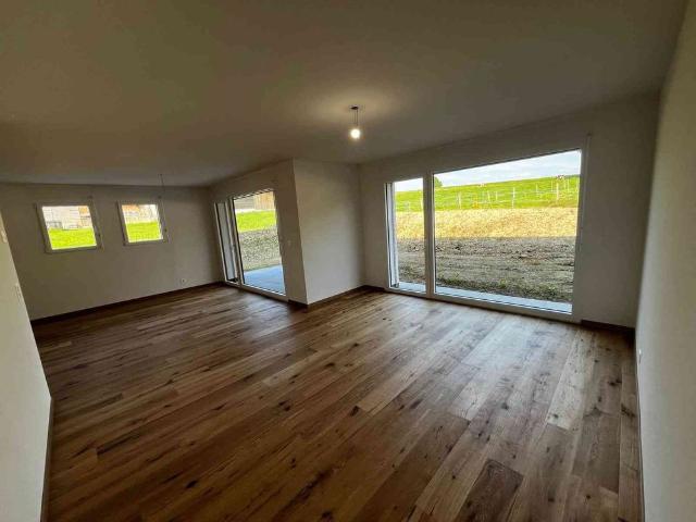 4.5 Zimmer, 105 m², EG