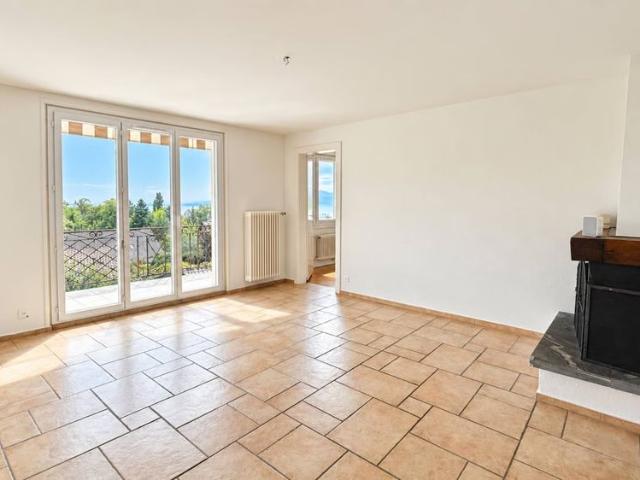 4.5 Zimmer, 105 m², 1. Stock