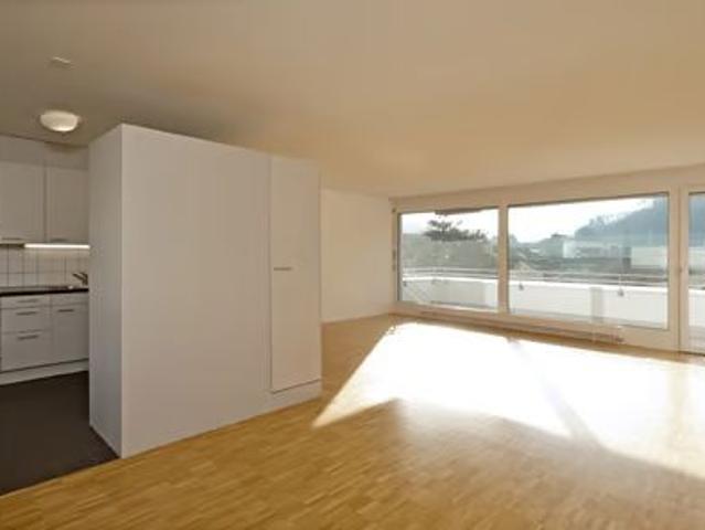 4.5 Zimmer, 105 m², 1. Stock