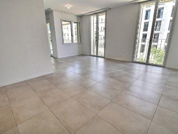 4.5 Zimmer, 105 m², 1. Stock