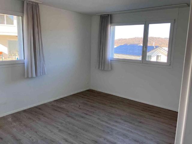4.5 Zimmer, 105 m², 1. Stock