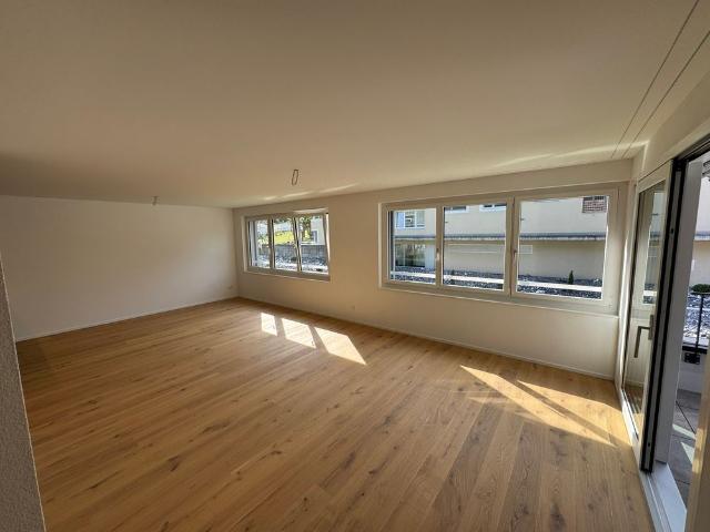 4.5 Zimmer, 105 m², 1. Stock