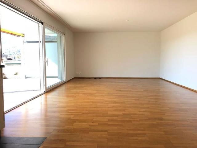 4.5 Zimmer, 105 m², 2. Stock