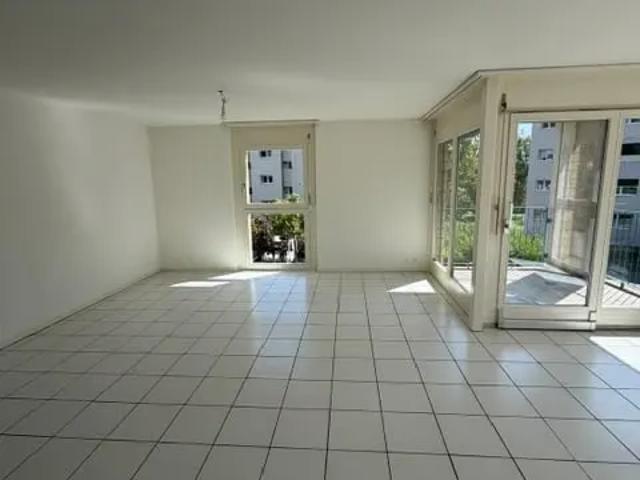 4.5 Zimmer, 105 m², 2. Stock