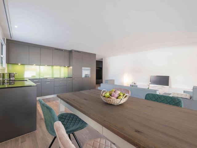4.5 Zimmer, 105 m², 2. Stock
