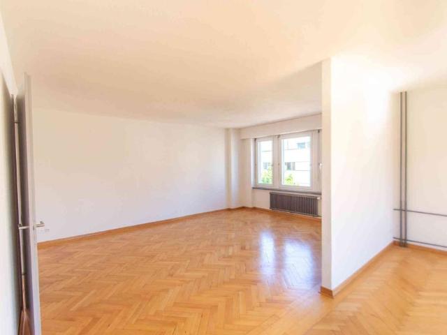 4.5 Zimmer, 105 m², 2. Stock