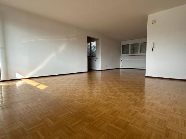 4.5 Zimmer, 105 m², 3. Stock