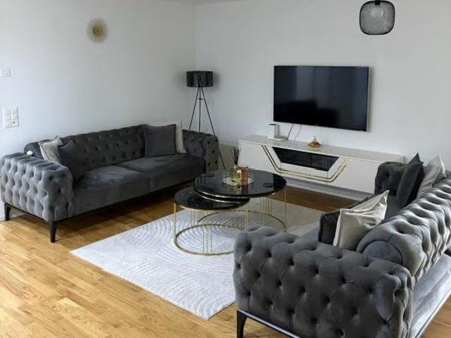 4.5 Zimmer, 106 m², EG