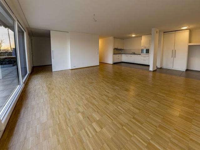 4.5 Zimmer, 106 m², 2. Stock
