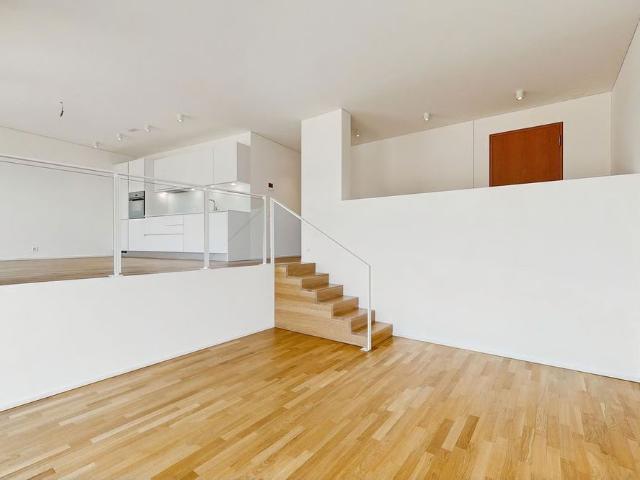 4.5 Zimmer, 106 m², 6. Stock