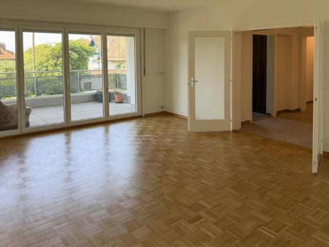 4.5 Zimmer, 110 m², EG