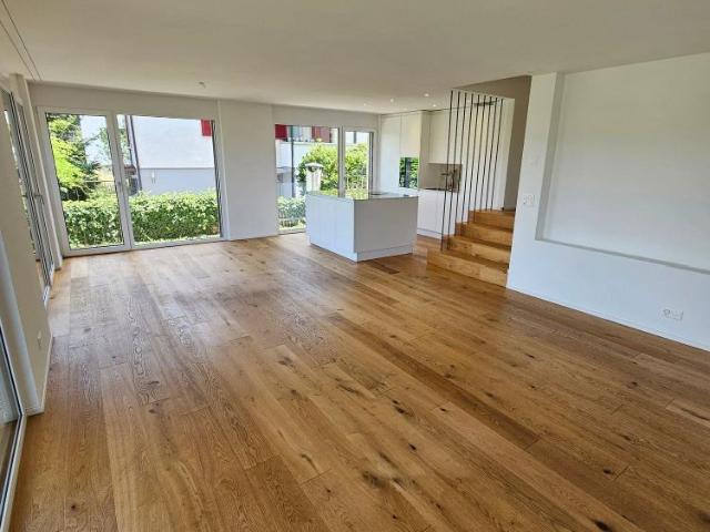 4.5 Zimmer, 110 m², EG