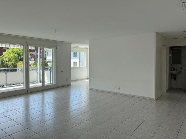 4.5 Zimmer, 110 m², 1. Stock