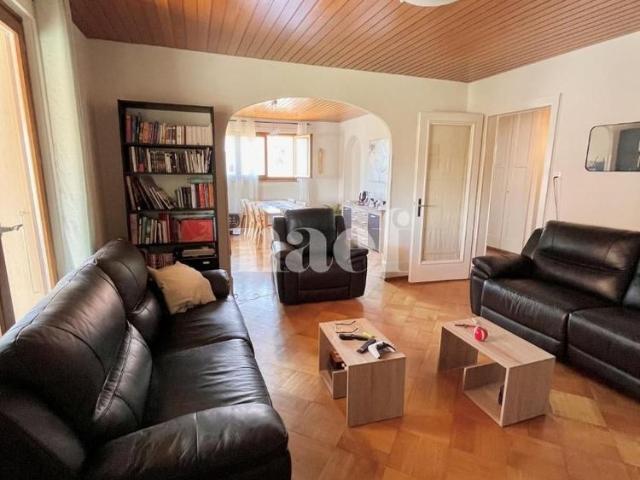 4.5 Zimmer, 110 m², 1. Stock