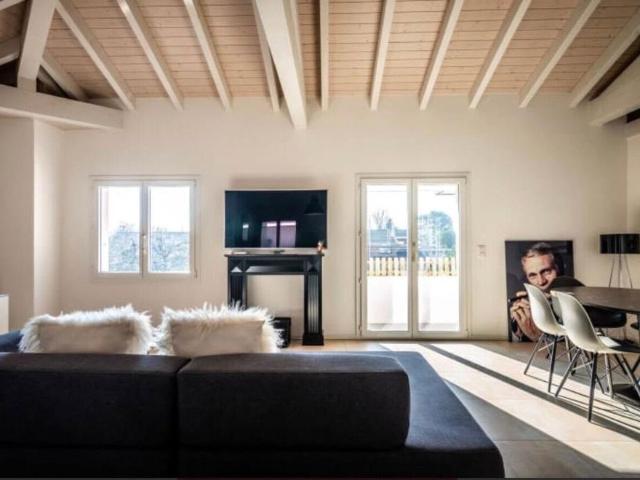 4.5 Zimmer, 110 m², 1. Stock