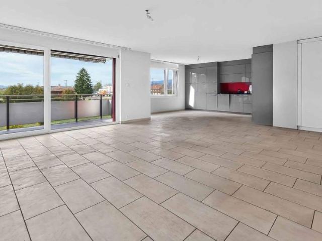 4.5 Zimmer, 110 m², 1. Stock