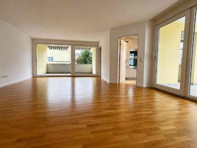 4.5 Zimmer, 111 m², 2. Stock