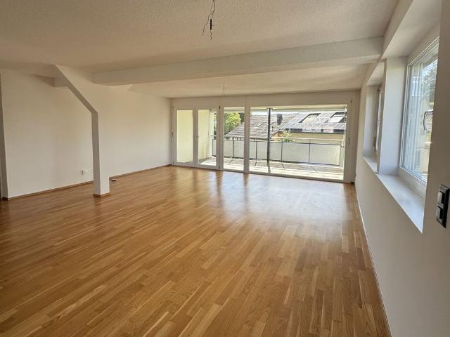 4.5 Zimmer, 111 m², 2. Stock