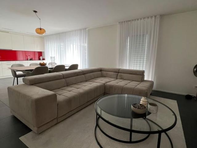 4.5 Zimmer, 111 m², 2. Stock