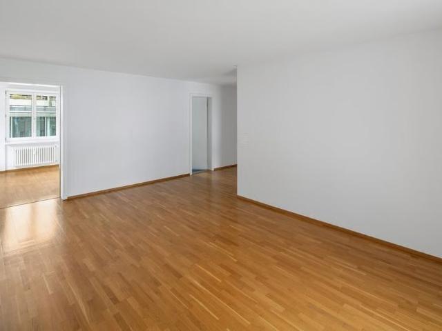 4.5 Zimmer, 111 m², 3. Stock
