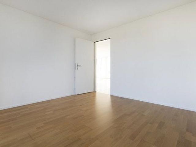 4.5 Zimmer, 112 m², 1. Stock