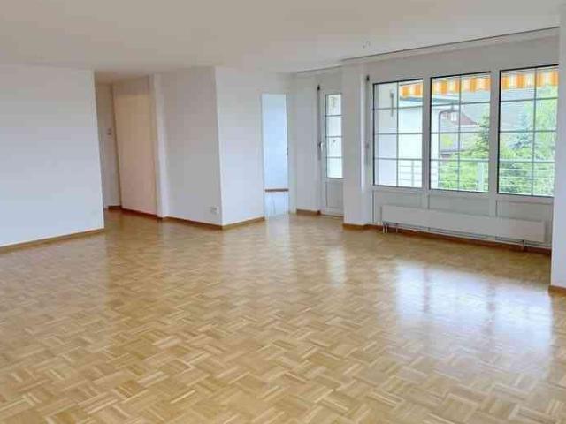 4.5 Zimmer, 112 m², 1. Stock