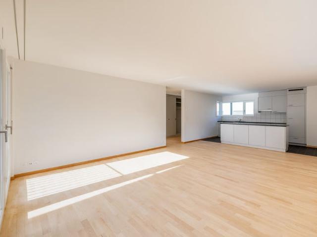 4.5 Zimmer, 112 m², 1. Stock
