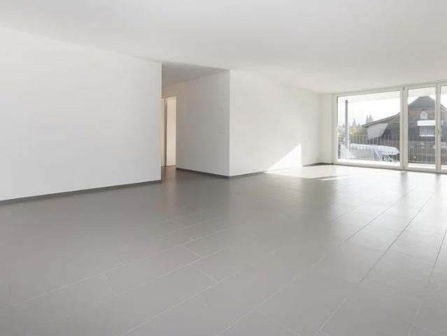 4.5 Zimmer, 112 m², 1. Stock